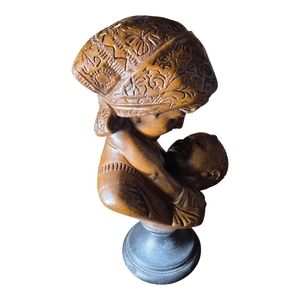 Elegant Tan Mother and Child Sculpture